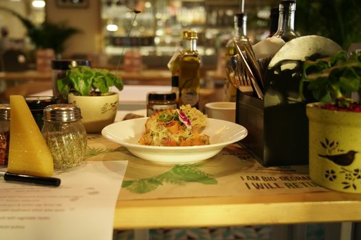 Зал ресторану Pizzelia